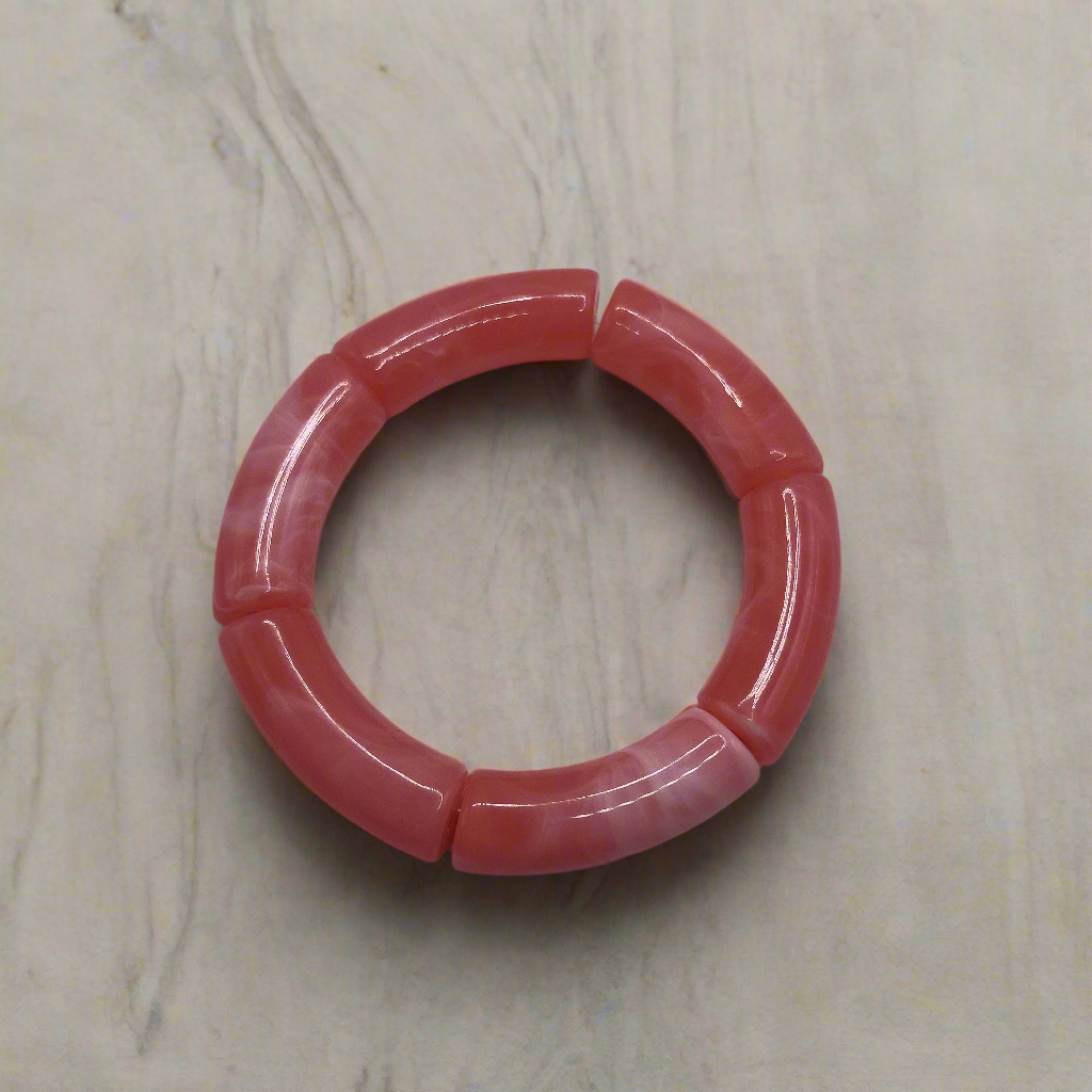 Chunky Vintage-Inspired Resin Bangle